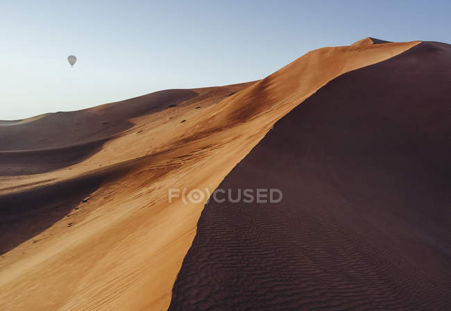 Dune di sabbia nel deserto — Foto stock