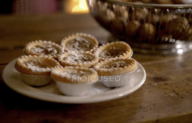 Plate of mince pies — Stock Photo