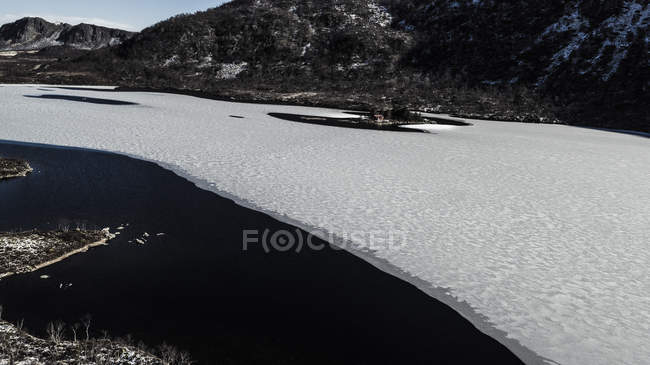 Floe di ghiaccio nel fiordo — Foto stock