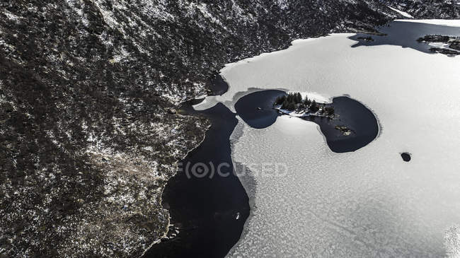 Ice floe in fjord — стоковое фото