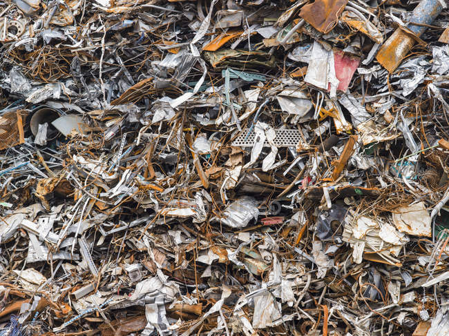 Heap de sucata de metal para reciclagem, quadro completo . — Fotografia de Stock
