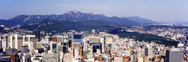 Innenstadt von seoul skyline Wolkenkratzern in der Innenstadt, Südkorea — Stockfoto