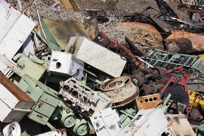 Metallschrott auf einem Schrottplatz in Arlington, Texas — Stockfoto