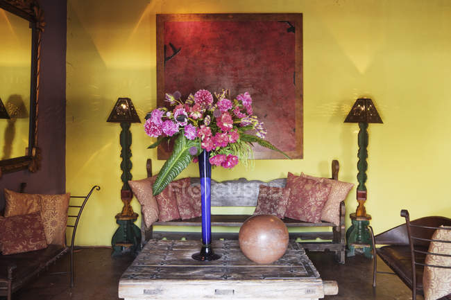 Decorated rustic living room, Todos Santos, Baja California, Mexico — Stock Photo