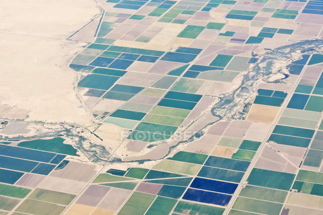 Patchwork fields pattern in California, USA — Stock Photo