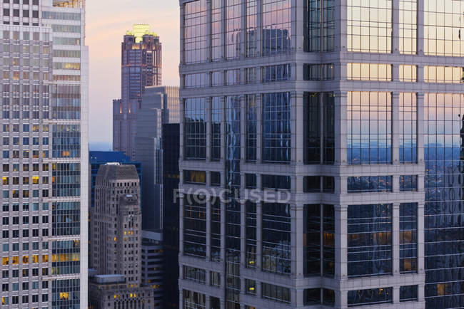 Chicago skyscrapers in downtown of city, USA — Stock Photo