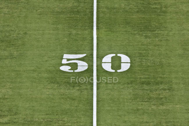 50 yard line and number at stadium in Dallas, Texas, USA — Stock Photo
