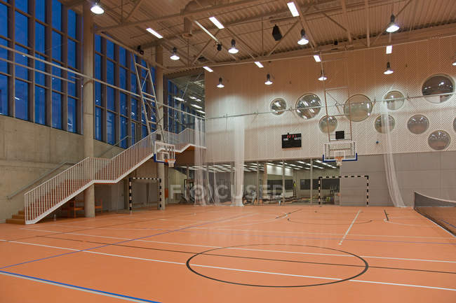 Contemporary university sports club interior — Stock Photo