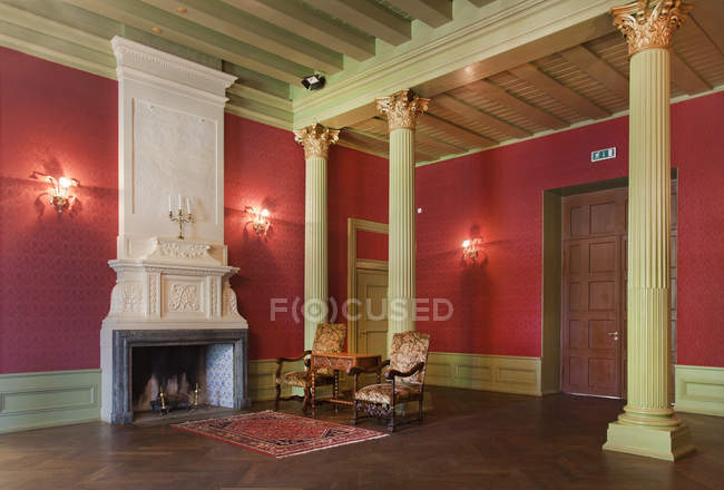 Room with fireplace in Alatskivi Castle, Estonia — Stock Photo