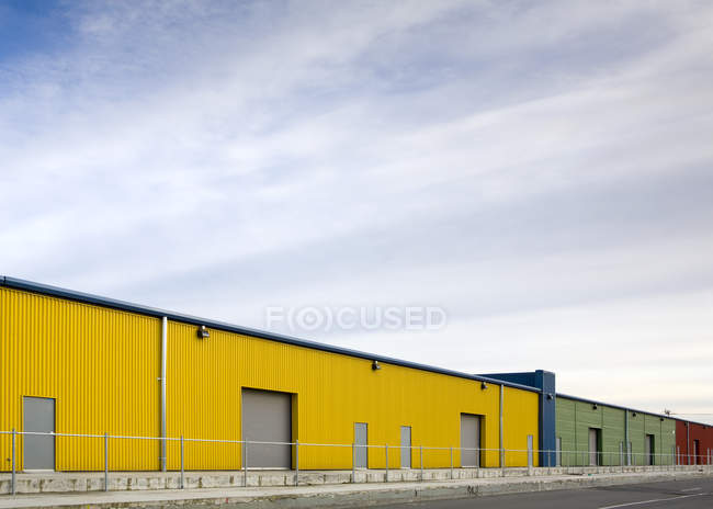 Colorful warehouses in countryside of Seattle, Washington — Stock Photo