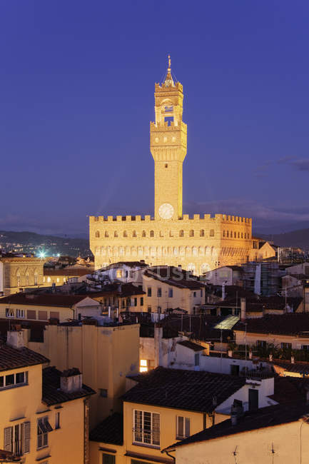 Torre di Palazzo Vecchio al tramonto a Firenze, Italia, Europa — Foto stock