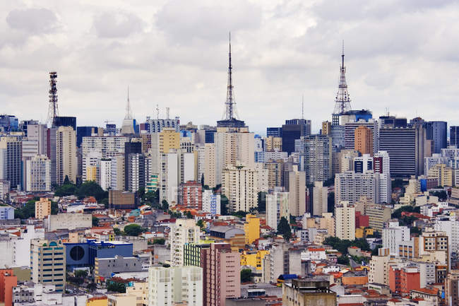 Edificios del centro de la ciudad de Sao Paulo en Brasil - foto de stock