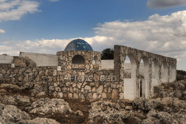 Tumba de Elkana, ruinas antiguas - foto de stock