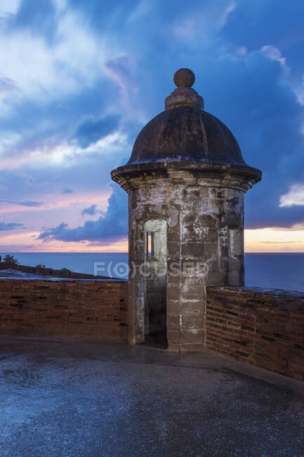 Coin sentinelle sur le toit d'un château, Castillo San Cristobal, San Juan, Porto Rico — Photo de stock