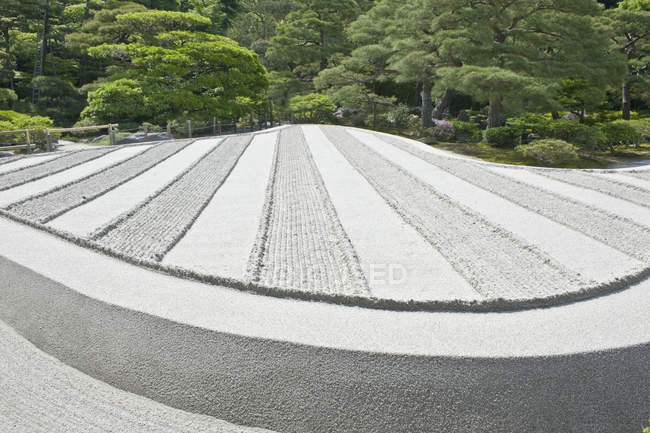 Japanese sand garden pattern, Ginkakuji temple, Kyoto, Japan — Stock Photo