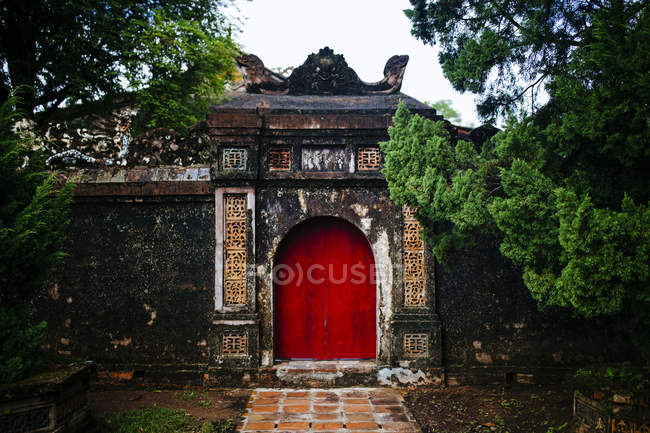 Tombeau Tu Duc et Palais d'Eté à Hue, Vietnam . — Photo de stock