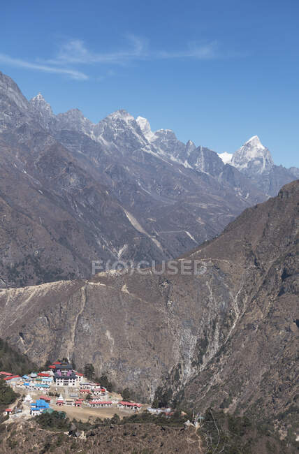 View over the Temboche monastery complex in the Khumbu region — Stock Photo