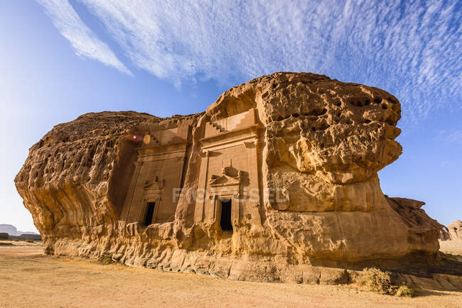 Hegra, also known as Madain Salih, archaeological site, Nabatean carved rock cave tombs — Stock Photo