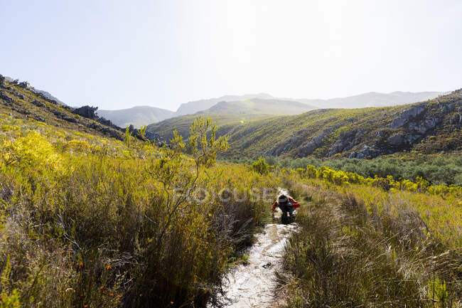 Children on nature trail, Stanford, South Africa. — Stock Photo