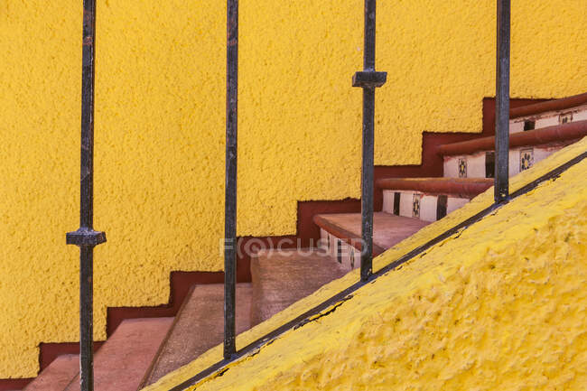 Escadaria colorida em Cancun — Fotografia de Stock