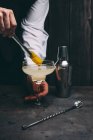 Cocktail with lemon slice — Stock Photo