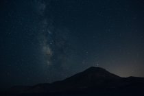 Schöne Landschaft bei Nacht — Stockfoto