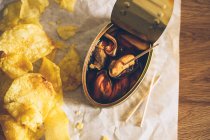 Капуста з мідій і картоплі фрі — стокове фото