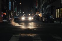 Scène nocturne à New York — Photo de stock