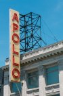 Schild außerhalb des Apollo-Theaters — Stockfoto
