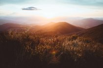 Strahlende Sonne in den Bergen — Stockfoto
