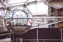 ЛОНДОН, Великобритания - 14 ОКТЯБРЯ 2016: Закрыть кабину London Eye — стоковое фото