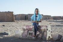 Досить Аравійська бідна дівчина — стокове фото
