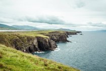 Beautiful cliff in wild side of Ireland. — Stock Photo