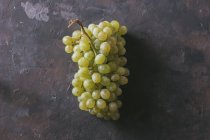 Directly from above view of bunch of green grapes — Stock Photo