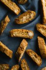 Cornice intera di biscotti cantuccini — Foto stock