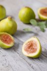 Green raw fig — Stock Photo
