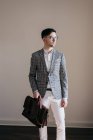 Homem elegante em jaqueta casual — Fotografia de Stock