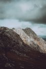 Горный хребет и долина — стоковое фото