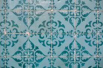 Típico azulejo portugués - foto de stock