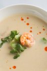 Японський місо суп з креветками — стокове фото
