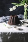 Sabroso pastel de chocolate - foto de stock