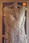 Vue spectaculaire robe de mariée — Photo de stock