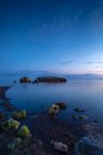 Pôr do sol na costa de Menorca, Espanha — Fotografia de Stock