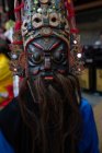 Miao persona indossando maschera tradizionale — Foto stock