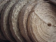 Conjunto de rollos de fibra de palma seca tejida — Stock Photo