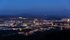 Santiago de Compostela viw dall'alto di notte. Patrimonio Mondiale UNESCO. Galizia, Spagna — Foto stock