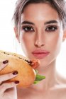 Perfect fashionable woman with hot dog — Stock Photo