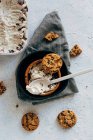 Морозиво з вівсяним печивом — стокове фото