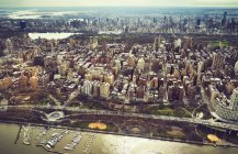 Vista aérea de edificios de la ciudad de Nueva York - foto de stock