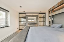 Interior luxury bedroom of house in beautiful design — Stock Photo